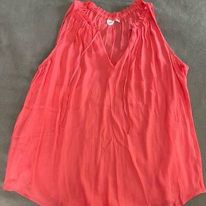 GAP Large flowing coral colored tank top